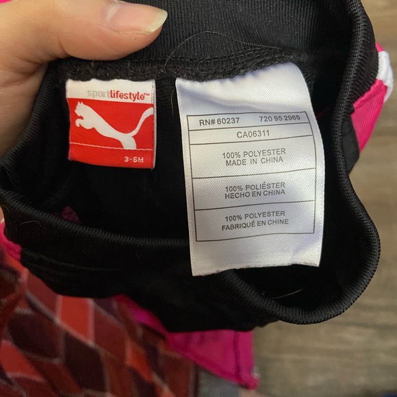 Puma Pink and Black children’s Tracksuit - Picture 7 of 7